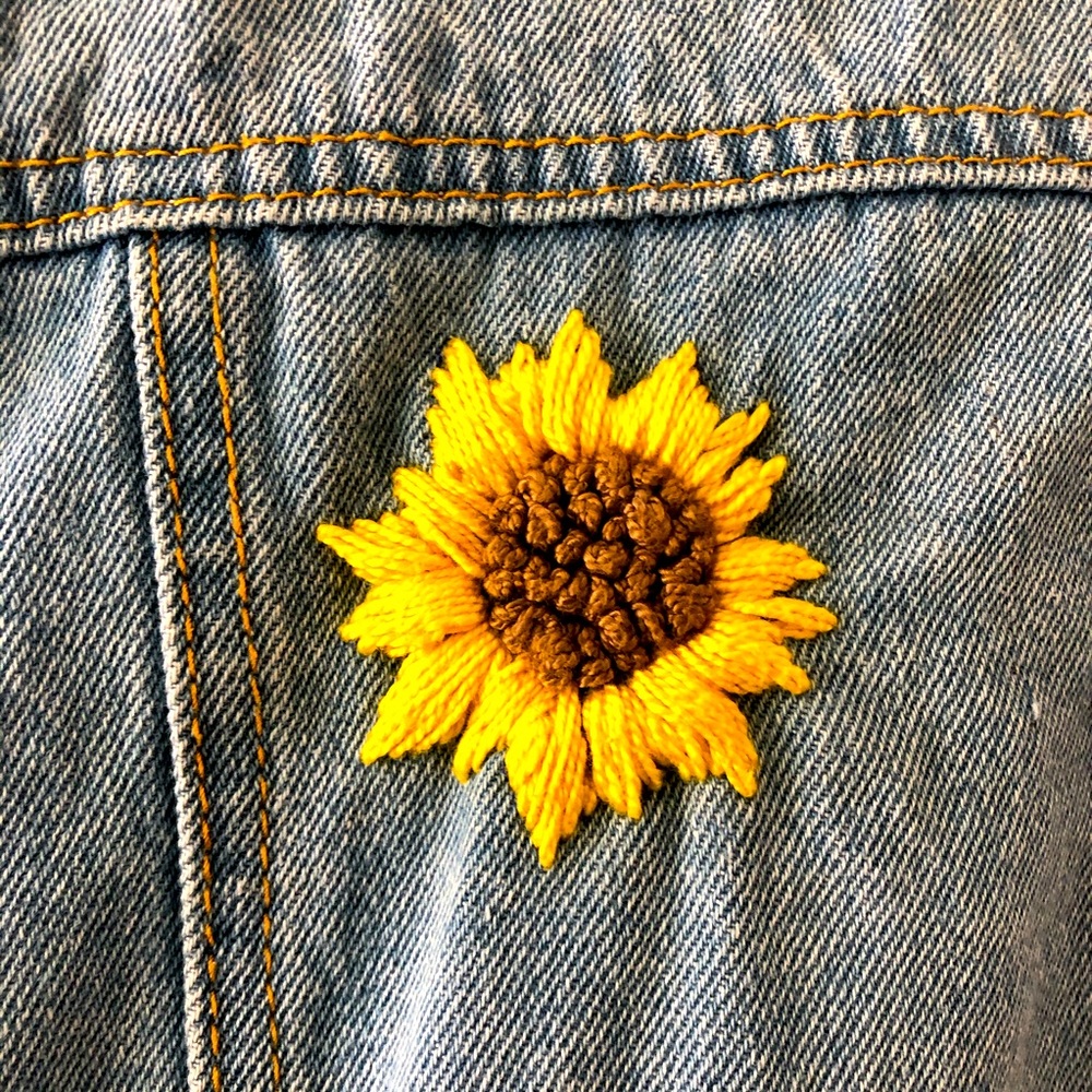 Love Tree Denim Jacket🌻 - Picture 5 of 7